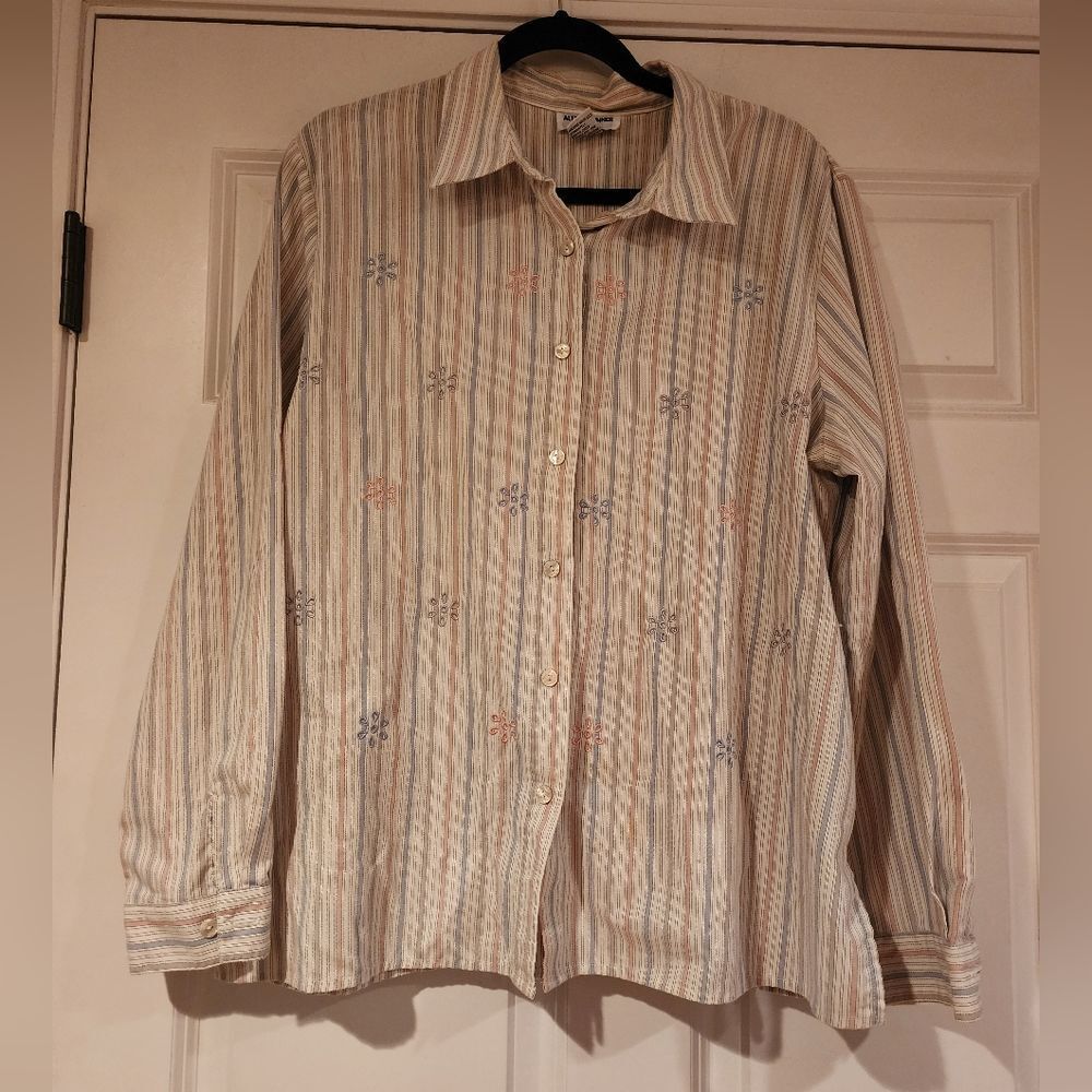 Alfred Dunner vintage striped floral button up shirt